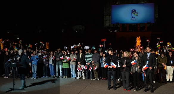 Zahajovací ceremoniál EUCYS 2013, který se konal v soboru 21. září 2013.