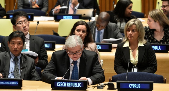 Projev předsedy vlády ČR na zasedání na vysoké úrovni k problematice jaderného odzbrojení 26. září 2013.