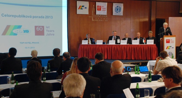 Premiér Jiří Rusnok se 15. listopadu 2013 zúčastnil Celorepublikové porady Svazu českých a moravských výrobních družstev v Praze.