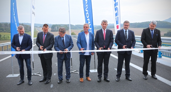 Předseda vlády slavnostně otevřel obchvat u Roudnice nad Labem, 7. září 2021.