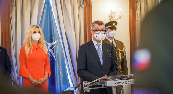 Premiér Andrej Babiš v projevu ocenil přínos všech laureátů ceny k hladkému průběhu evakuace z Kábulu, 8. září 2021.