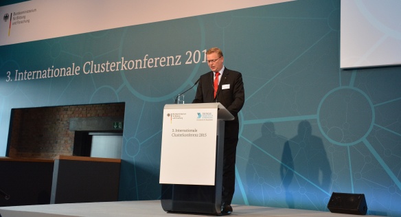 Vicepremiér Bělobrádek zahájil v Berlíně konferenci o klastrech