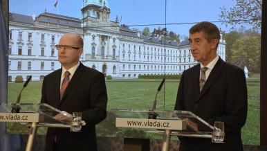 21. října 2014: Vláda schválila návrh rozpočtu pro rok 2015.