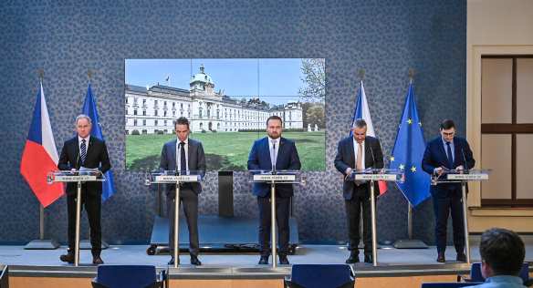 Tisková konference po konci jednání vlády, 30. března 2022.