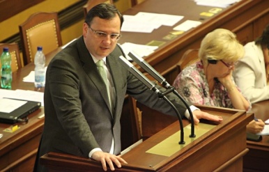 Premiér Petr Nečas v Poslanecké sněmovně Parlamentu ČR