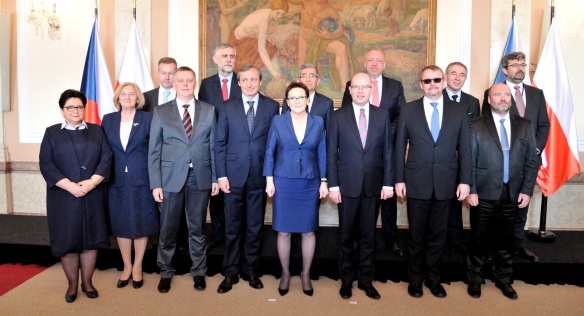 Předseda vlády Bohuslav Sobotka 20. dubna 2015 společně s polskou premiérkou Ewou Kopacz zahájili mezivládní konzultace České a Polské republiky.