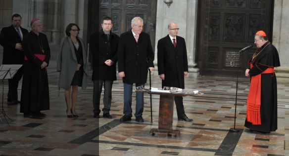 Premiér Bohuslav Sobotka se v pátek 10. dubna 2015 setkal s dalšími držiteli klíčů od Korunní komory.