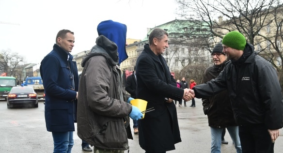 Předseda vlády Andrej Babiš navštívil centra, která se zaměřují na adiktologické služby, 16. března 2018. 