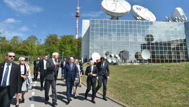 Prime Minister Sobotka visits SES, 11 May 2017.