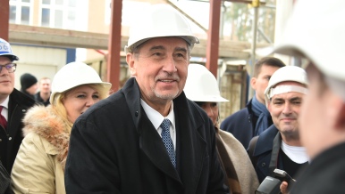 Předseda vlády na prezentaci revitalizace památníku.