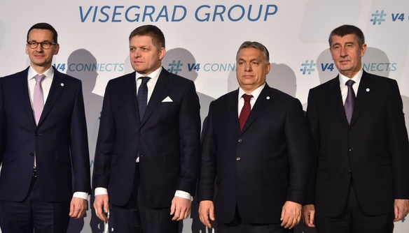 Společné foto předsedů vlád zemí V4, 26. ledna 2018.