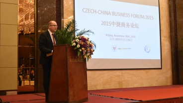 Předseda vlády Bohuslav Sobotka vystoupil na podnikatelském fóru, 26. listopadu 2015. 