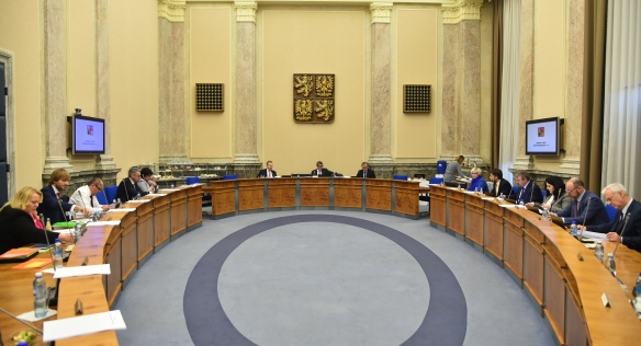 Před jednáním vlády, 14. března 2018.