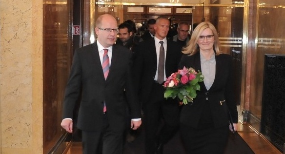 Předseda vlády ČR Bohuslav Sobotka uvedl ve středu 8. října 2014 Karlu Šlechtovou do funkce nové ministryně pro místní rozvoj.