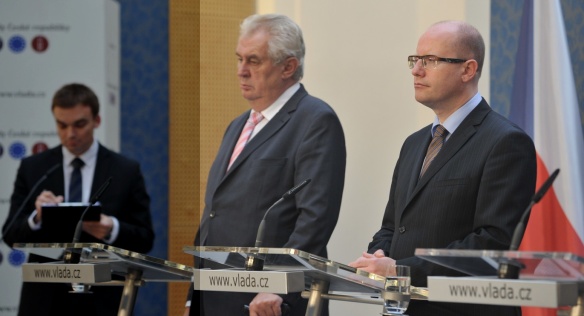 Tisková konference po jednání tripartity za účasti prezidenta Miloše Zemana, 20. října 2014.