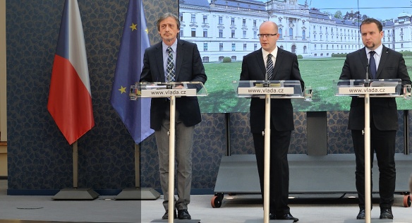 Tisková konference po jednání vlády, 14. července 2014.