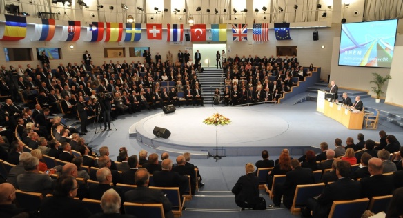 Premiér Sobotka se v pondělí 29. září 2014 zúčastnil Sněmu Svazu průmyslu a dopravy ČR v Brně.