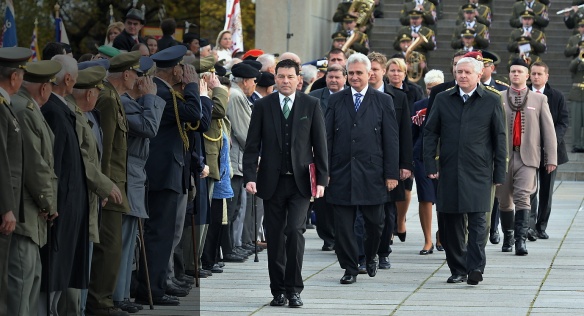 Předseda vlády Jiří Rusnok se v den státního svátku 28. října 2013 zúčastnil pietního aktu na Vítkově. 