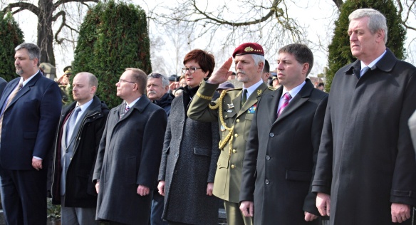 Vedoucí Úřadu vlády ČR Pavel Dvořák se zúčastnil pietního aktu v Lánech, 7. března 2015.
