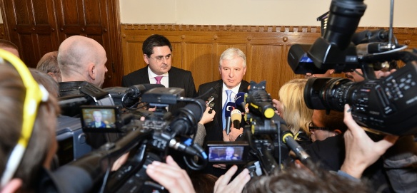 Tisková konference primátora Olomouce Martina Novotného a předsedy vlády Jiřího Rusnoka v Olomouci, 30. září 2013