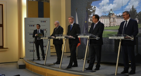Tisková konference po jednání vlády, 12. října 2016.