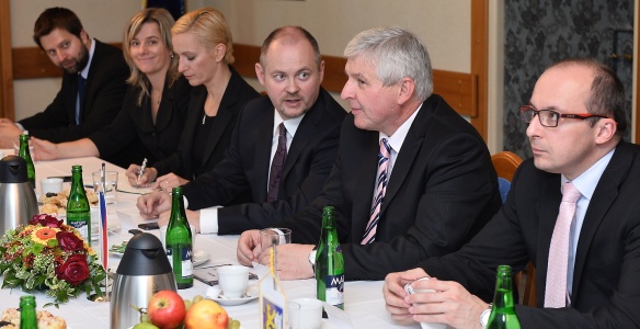 Premiéř Jiří Rusnok se v úterý 8. října 2013 na radnici sešel s vedením města Břeclavi.