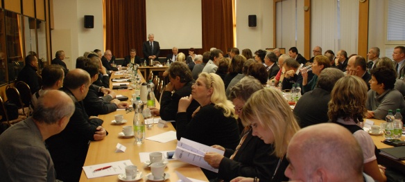 Předseda vlády Jiří Rusnok se zúčastnil jednání Hospodářské a sociální rady Ústeckého kraje, 21. listopadu 2013.