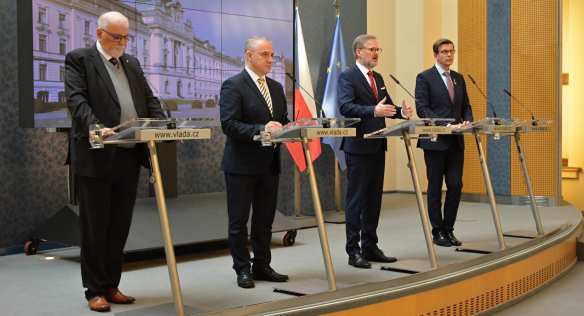Tisková konference po mimořádném jednání tripartity, 17. března 2022.