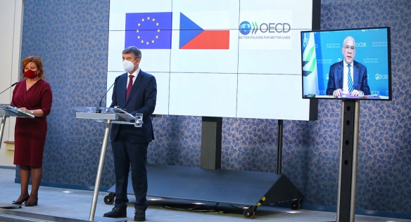 OECD zveřejnilo Hospodářský přehled ČR 2020, 4. prosince 2020.