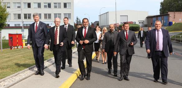 Premiér Bohuslav Sobotka v úterý 5. července 2014 v rámci svých pravidelných cest do regionů navštívil Kladensko a Rakovnicko.
