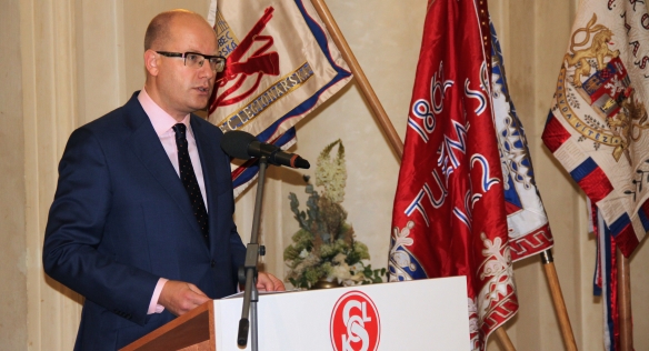 Premiér Bohuslav Sobotka se zúčastnil pietního aktu u příležitosti Památného dne sokolstva, 8. října 2015. Zdroj: Foto ČOS, Marie Brunerová.