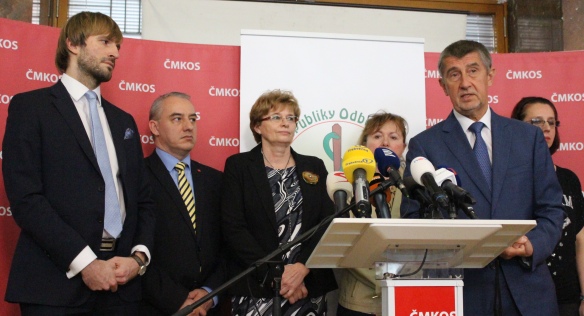 Předseda vlády Andrej Babiš se zúčastnil jednání zástupců odborových organizací nemocnic, 4. května 2018. Foto: ČMKOS.