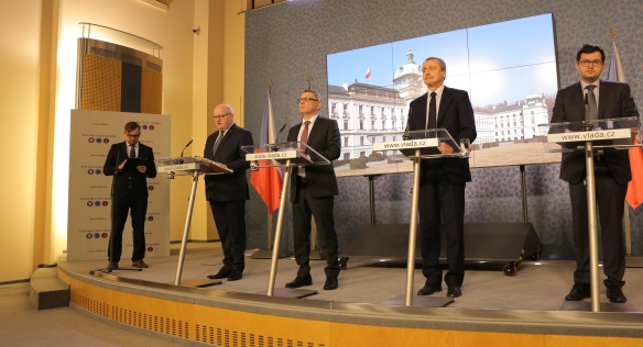 Tisková konference po jednání vlády, 14. prosince 2016.