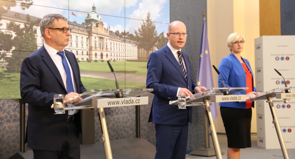 Tisková konference po jednání vlády, 10. července 2017.