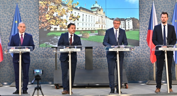 Tisková konference po jednání tripartity ve Strakově akademii, 18. listopadu 2019.