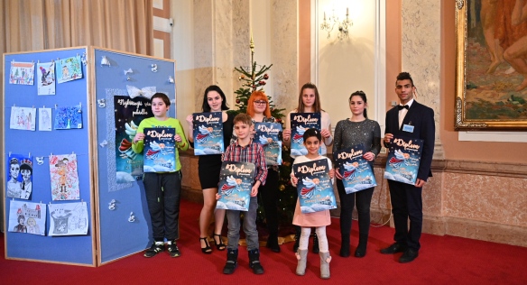 Na Úřadu vlády jsme ocenili výherce výtvarné vánoční soutěže Nejkrásnější vánoční pohádka, 17. prosince 2019.