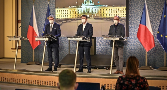 Tisková konference po mimořádném jednání vlády, 25. února 2021.