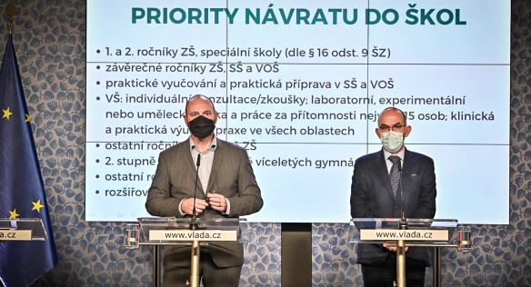 Tisková konference po mimořádném jednání vlády, 30. října 2020