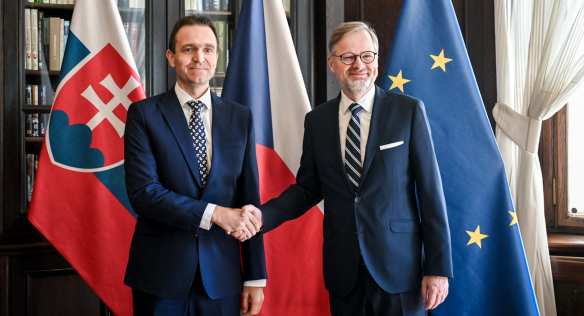 Premiéři České republiky a Slovenska Petr Fiala a Ľudovít Ódor, 4. července 2023.