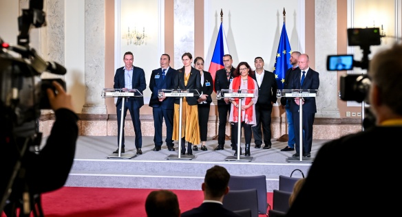 Tisková konference k přijetí definice anticikanismu vládou Petra Fialy, 10. dubna 2024.