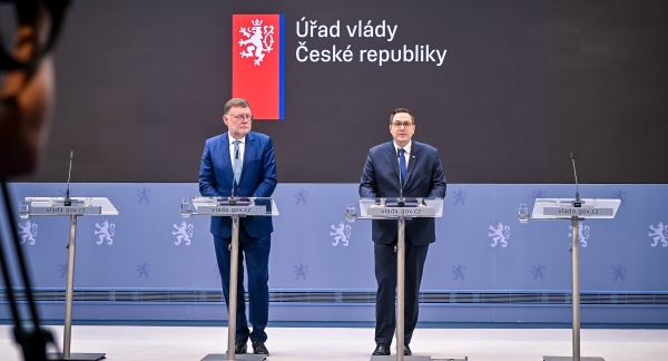 Ministr zahraničních věcí Jan Lipavský na tiskové konferenci představil podobu nového jednotného vizuálního stylu státní správy, 16. července 2025.