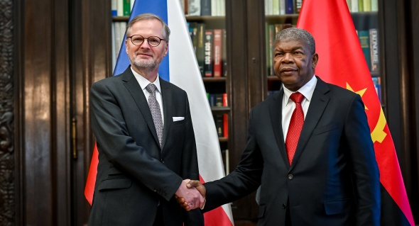 Premiér Petr Fiala se v Kramářově vile setkal s prezidentem Angolské republiky Joãem Manuelem Gonçalvesem Lourençem, 21. února 2024.
