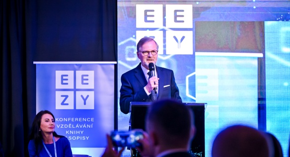Premiér Petr Fiala vystoupil s projevem na konferenci Zdravotnictví 2024, 21. září 2023.