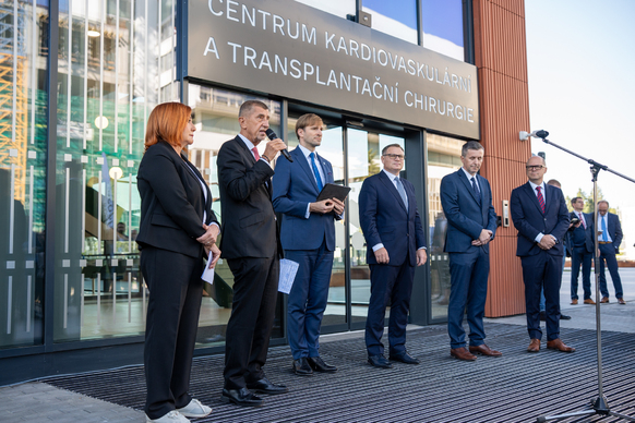 Premiér Andrej Babiš při projevu na slavnostním otevření Centra Kardiovaskulární a transplantační chirurgie Brno, 15. září 2026.