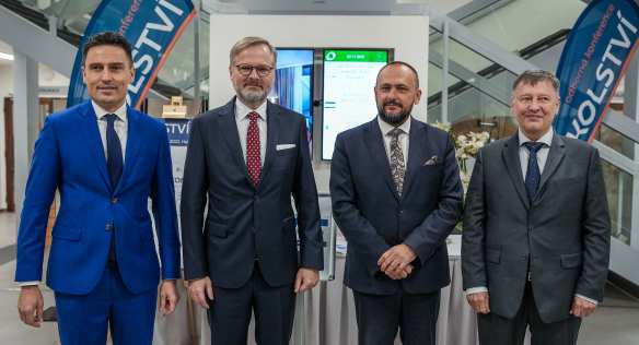 Premiér Petr Fiala se zúčastnil konference Školství 2023, 3. listopadu 2022.