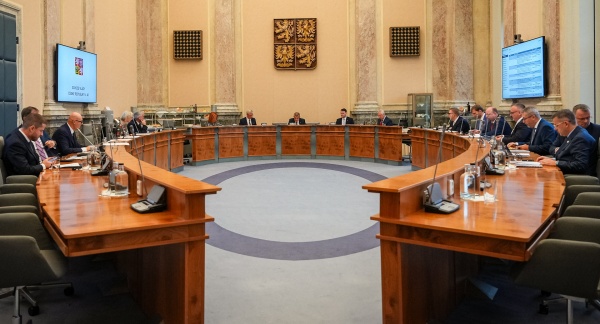 Vláda Andreje Babiše zasedla v jednacím sále Strakovy akademie ke své druhé pravidelné schůzi, 22. prosince 2025.