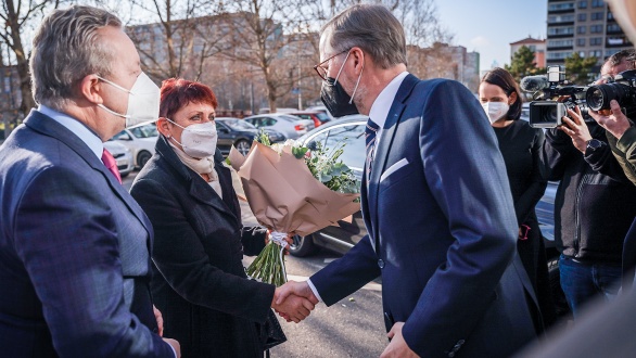 Předseda vlády uvedl Annu Hubáčkovou do funkce ministryně životního prostředí, 18. prosince 2021.