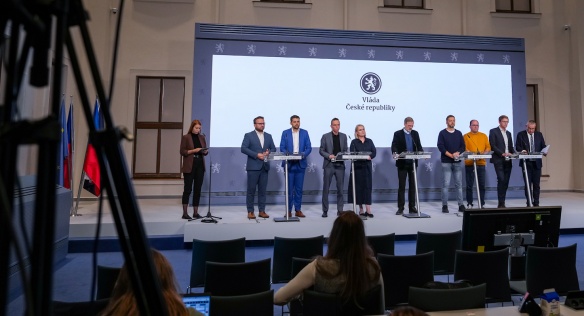 Vláda se sešla k mimořádné schůzi za účasti prezidenta Petra Pavla kvůli aktuální povodňové situaci, 16. září 2024.