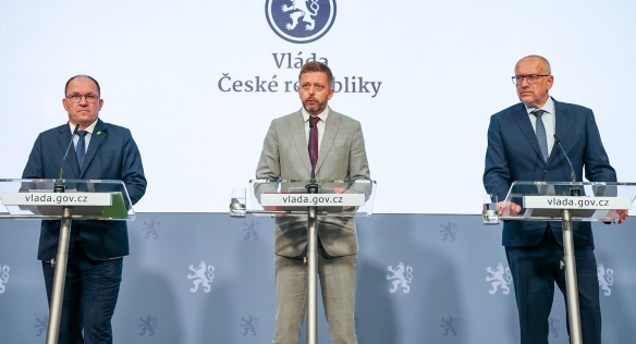 Výsledky jednání shrnuli vicepremiér Vít Rakušan a ministři zemědělství Marek Výborný a školství, mládeže a tělovýchovy Mikuláš Bek, 4. září 2024.