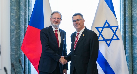 Premiér Petr Fiala přijal ve Strakově akademii ministra zahraničních věcí státu Izrael Gideona Moshe Saara, 28. listopadu 2024.